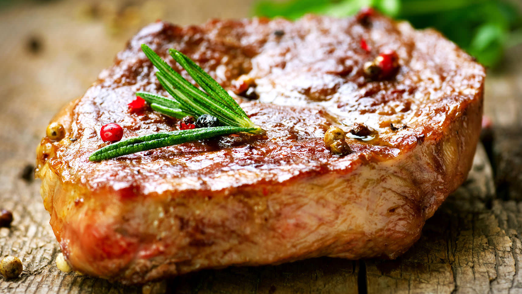 7 Reasons Grass-Fed Beef Benefits Are Overhyped.