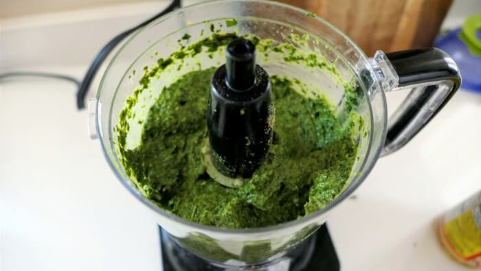 The 5-Min No-Oil Avocado Pesto Sauce To End All Oily Pestos!